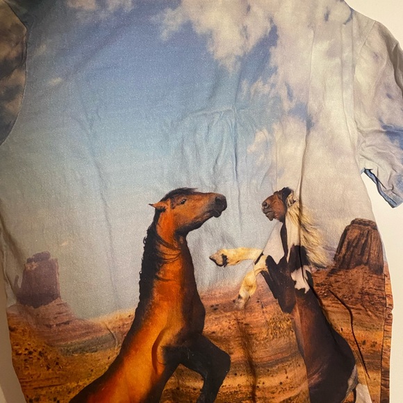 2 printed t-shirts from UO - Cool Nature Prints - Picture 7 of 11
